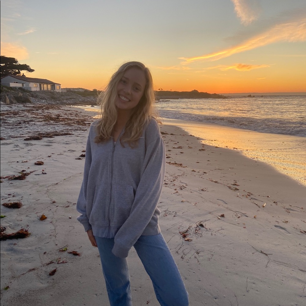 Meet your Posher, Caroline